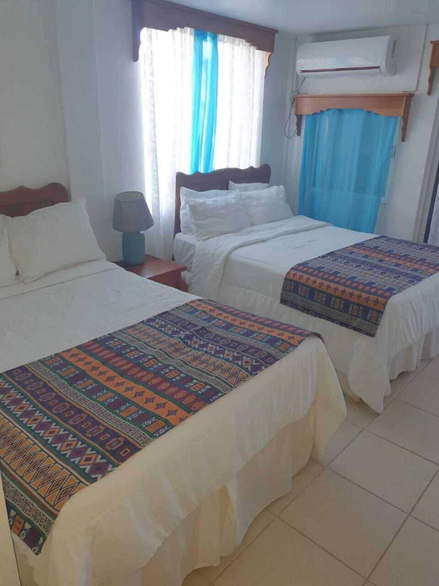 Spindrift Hotel San Pedro (Ambergris Caye) Exterior foto